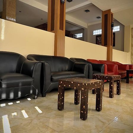 Spencer Green Hotel Batu  Dış mekan fotoğraf