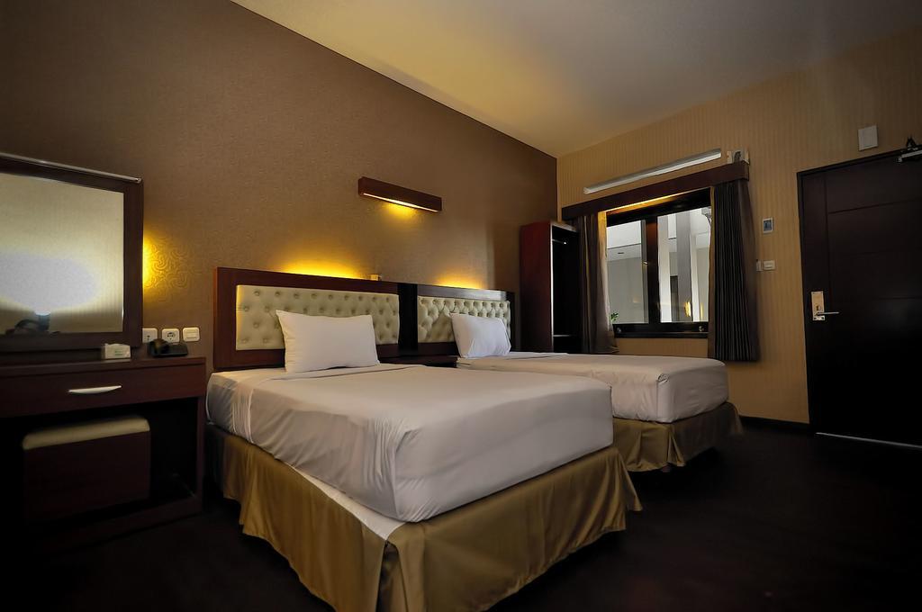 Spencer Green Hotel Batu  Dış mekan fotoğraf