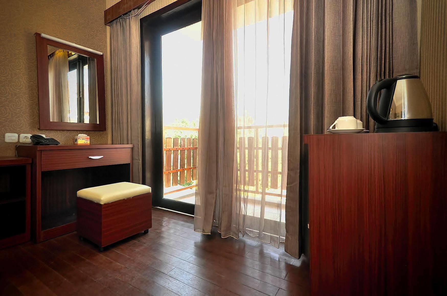 Spencer Green Hotel Batu  Dış mekan fotoğraf